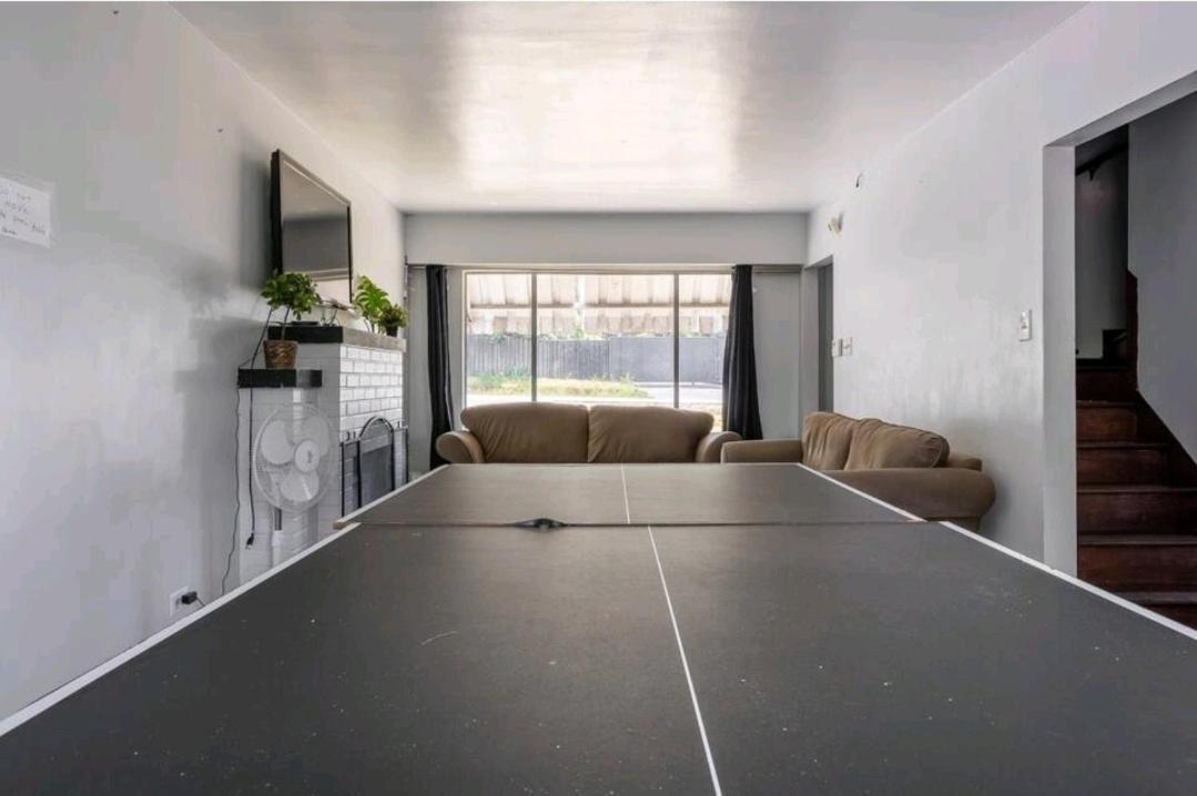 הוילה Vintage - 3 Bed House - North Surrey - Ping-Pong And Pool Table - Tv Cable מראה חיצוני תמונה