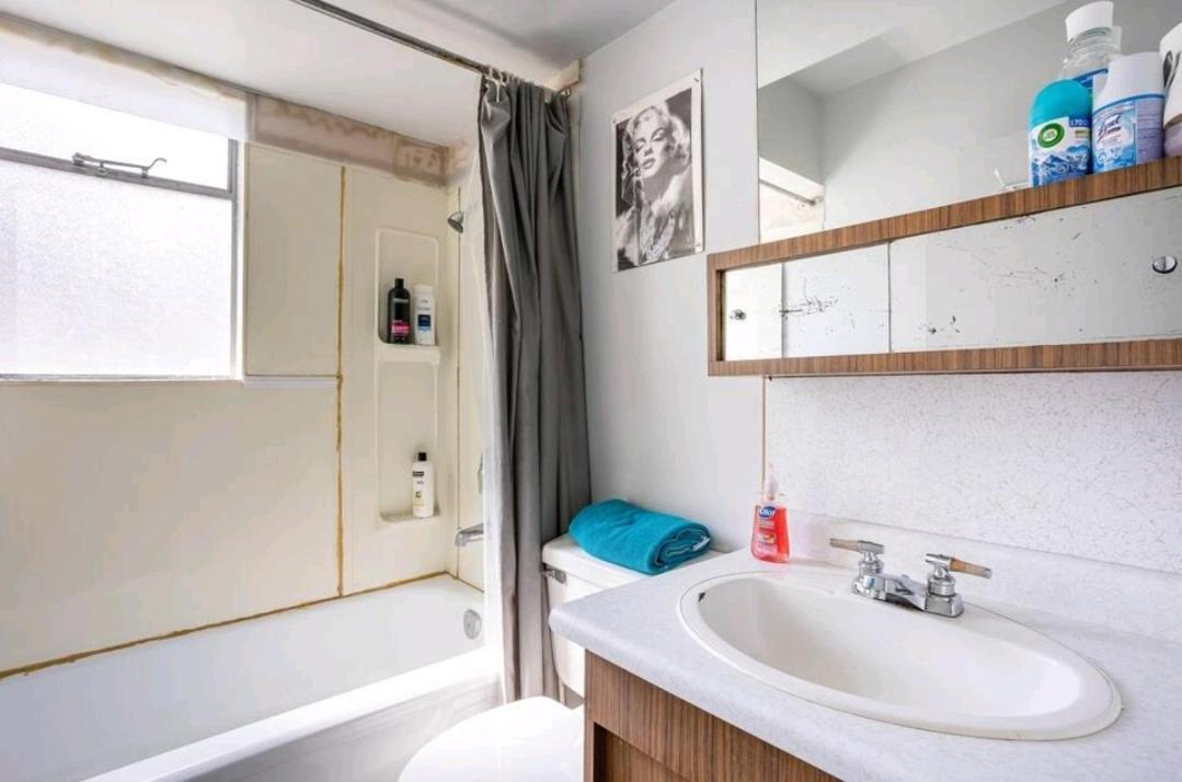 הוילה Vintage - 3 Bed House - North Surrey - Ping-Pong And Pool Table - Tv Cable מראה חיצוני תמונה