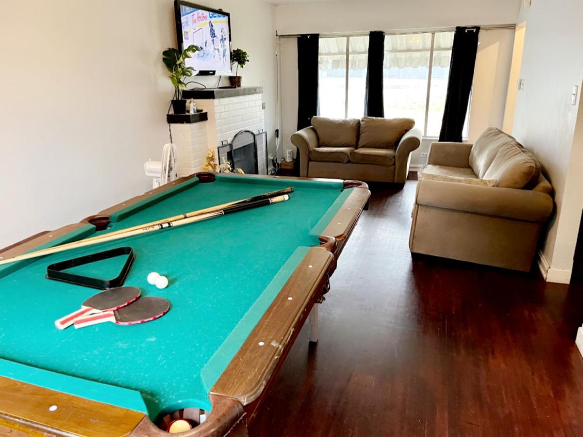 הוילה Vintage - 3 Bed House - North Surrey - Ping-Pong And Pool Table - Tv Cable מראה חיצוני תמונה